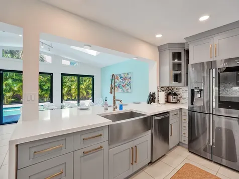 5251 NE 26th Avenue Fort Lauderdale FL 33308