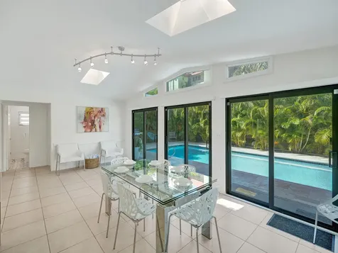 5251 NE 26th Avenue Fort Lauderdale FL 33308