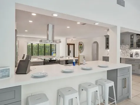 5251 NE 26th Avenue Fort Lauderdale FL 33308
