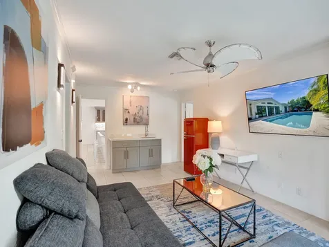 5251 NE 26th Avenue Fort Lauderdale FL 33308