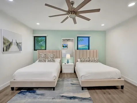 5251 NE 26th Avenue Fort Lauderdale FL 33308