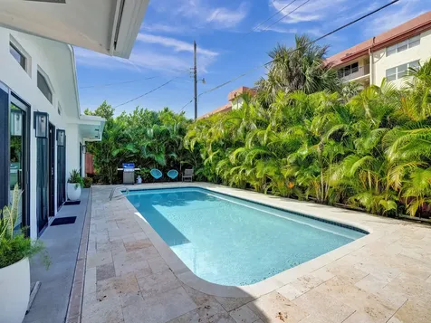 5251 NE 26th Avenue Fort Lauderdale FL 33308