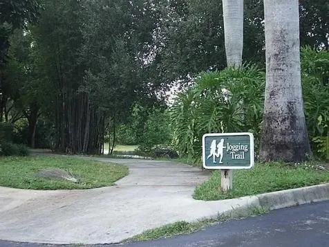 4261 W Mcnab Road Pompano Beach FL 33069