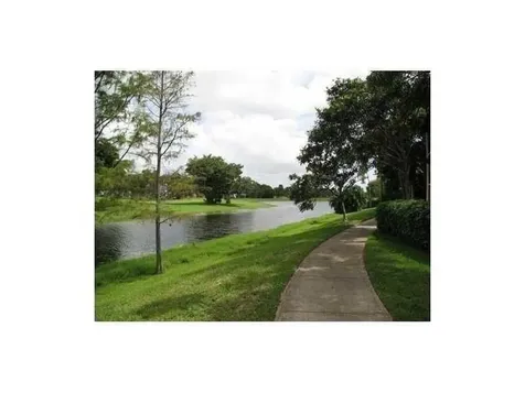 4261 W Mcnab Road Pompano Beach FL 33069