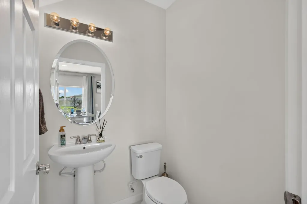2521 NW Treviso Circle Port St Lucie FL 34986