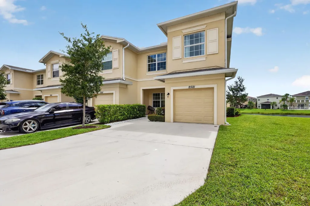 2521 NW Treviso Circle Port St Lucie FL 34986
