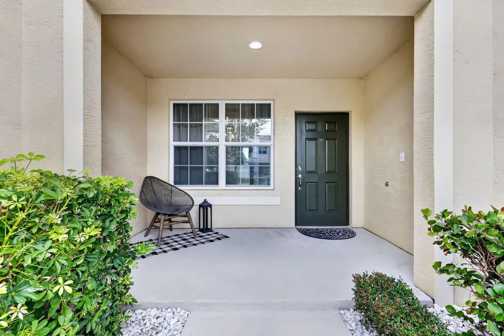 2521 NW Treviso Circle Port St Lucie FL 34986