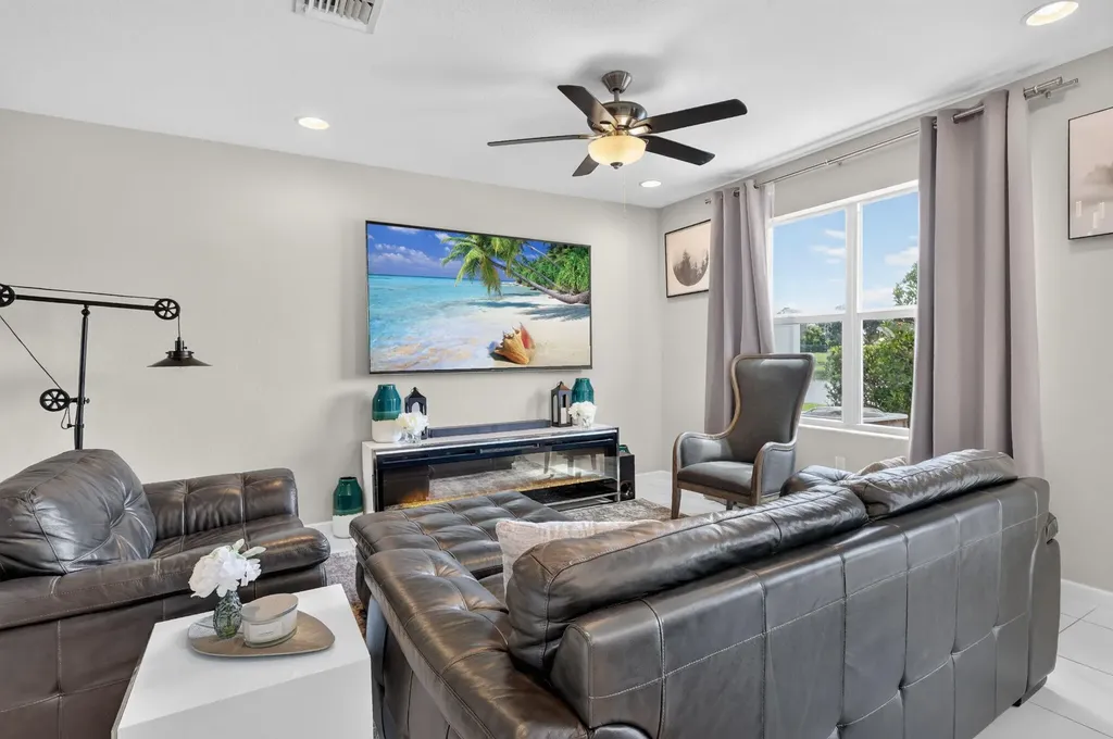 2521 NW Treviso Circle Port St Lucie FL 34986