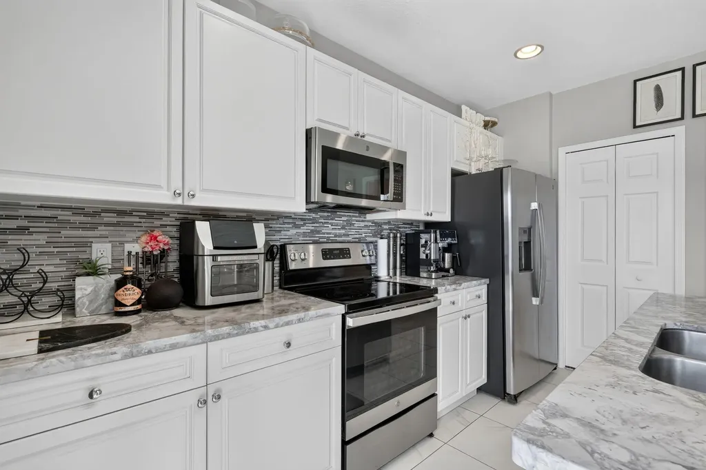 2521 NW Treviso Circle Port St Lucie FL 34986