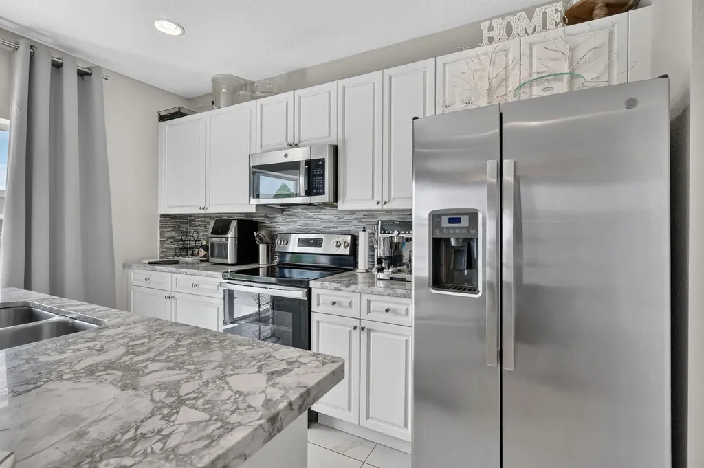 2521 NW Treviso Circle Port St Lucie FL 34986