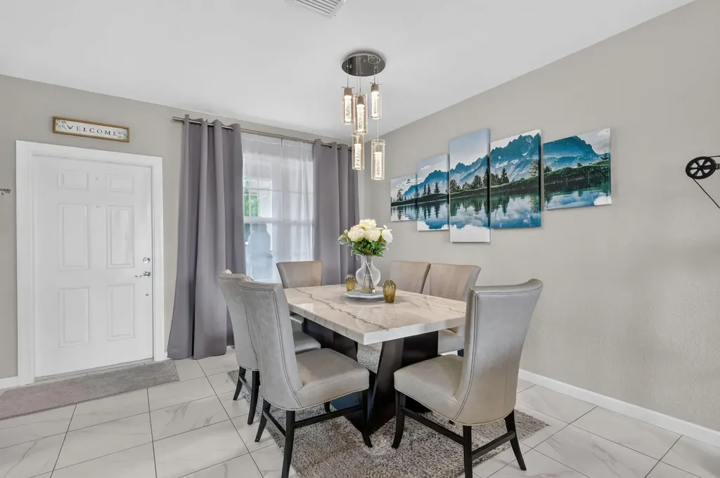 2521 NW Treviso Circle Port St Lucie FL 34986