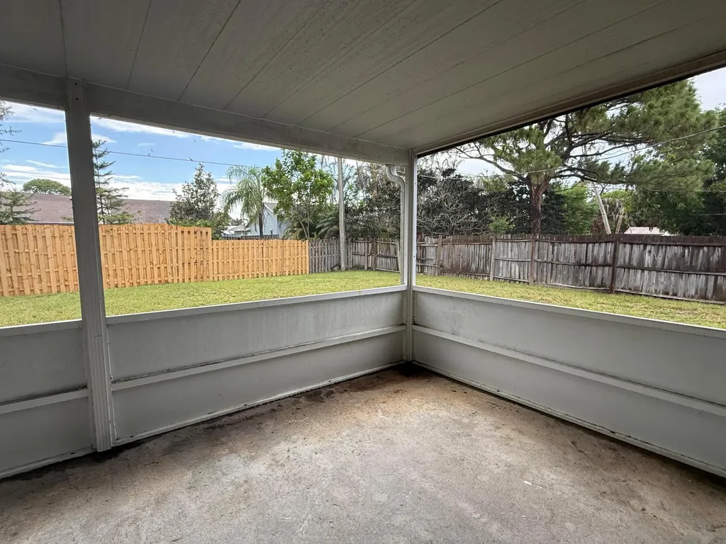1194 SW Granadeer Street Port St Lucie FL 34983