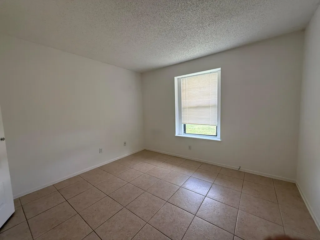 1194 SW Granadeer Street Port St Lucie FL 34983