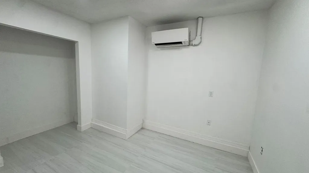 678 SW Pueblo Terrace Port St Lucie FL 34953
