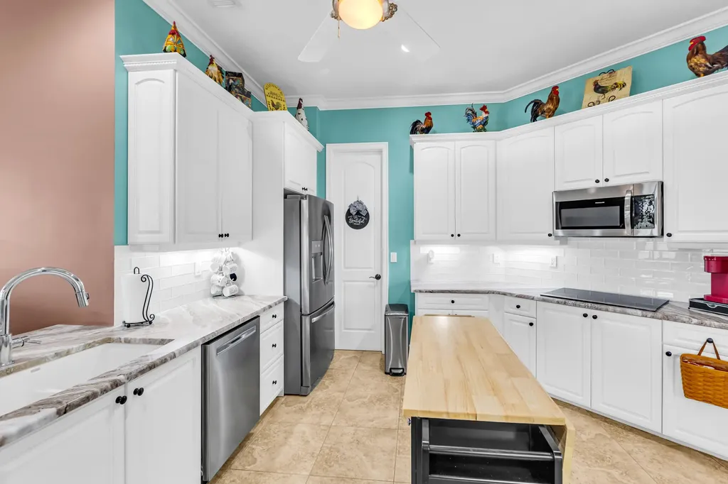 923 SW Grand Reserves Boulevard Port St Lucie FL 34986
