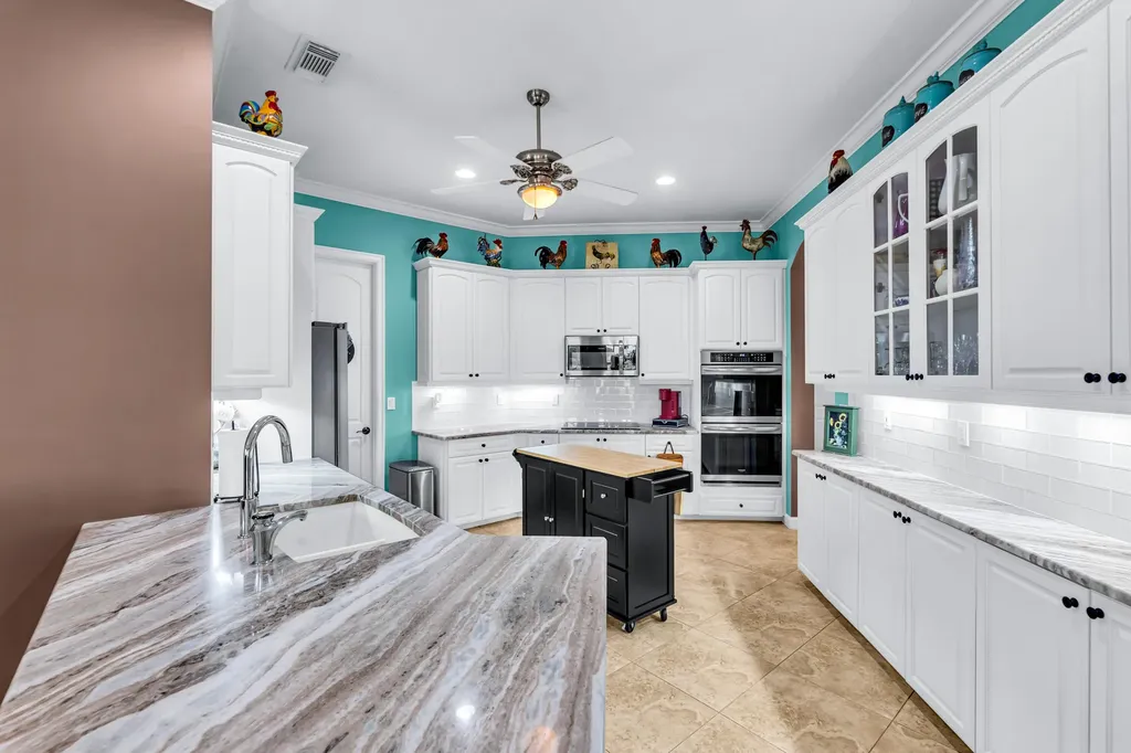 923 SW Grand Reserves Boulevard Port St Lucie FL 34986