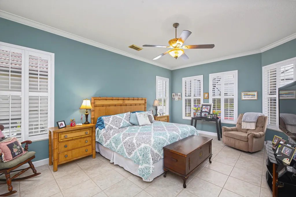 923 SW Grand Reserves Boulevard Port St Lucie FL 34986