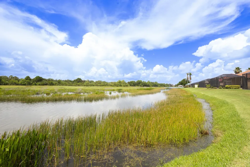 923 SW Grand Reserves Boulevard Port St Lucie FL 34986