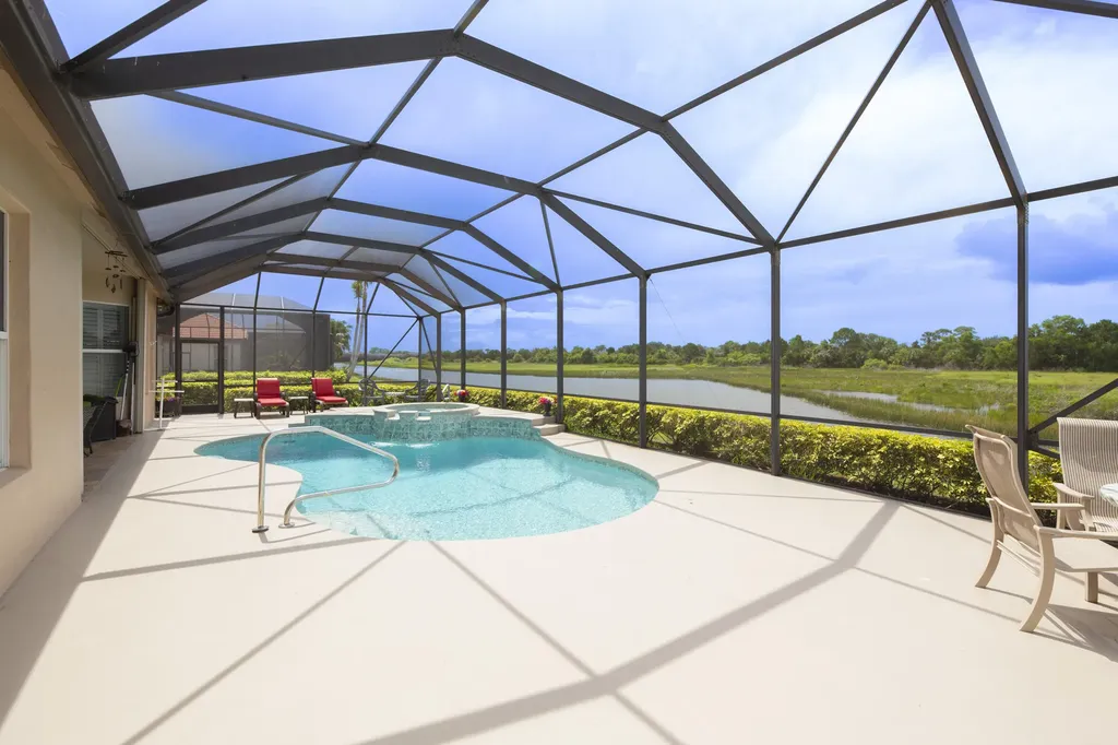 923 SW Grand Reserves Boulevard Port St Lucie FL 34986