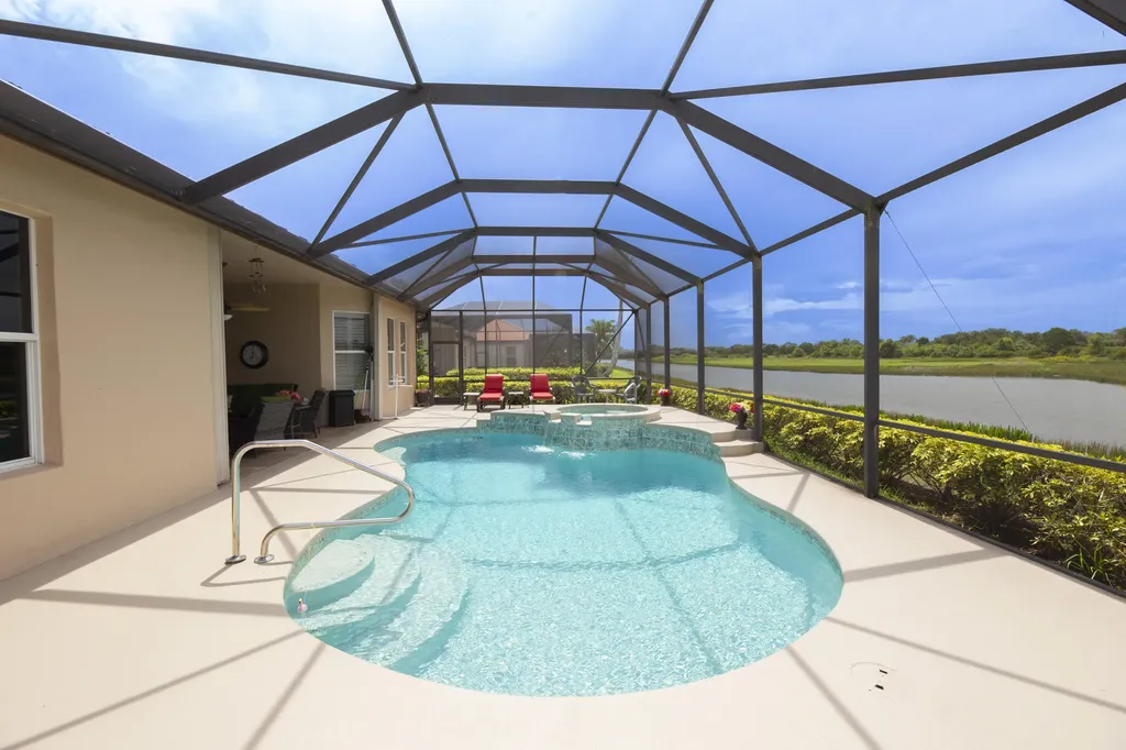 923 SW Grand Reserves Boulevard Port St Lucie FL 34986