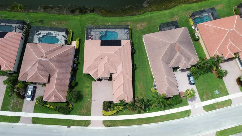 923 SW Grand Reserves Boulevard Port St Lucie FL 34986