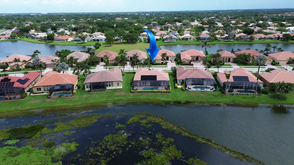 923 SW Grand Reserves Boulevard Port St Lucie FL 34986