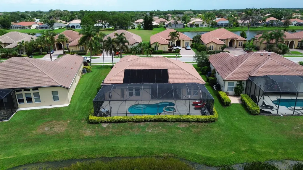 923 SW Grand Reserves Boulevard Port St Lucie FL 34986