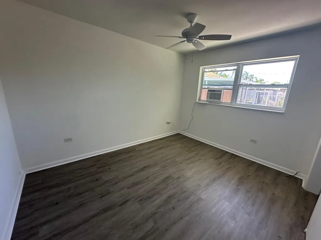 932 S B Street Lake Worth Beach FL 33460