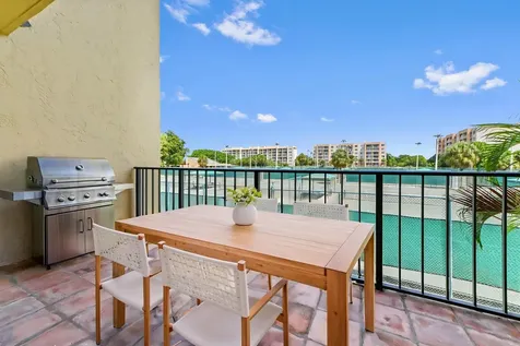 2828 Tennis Club Drive West Palm Beach FL 33417