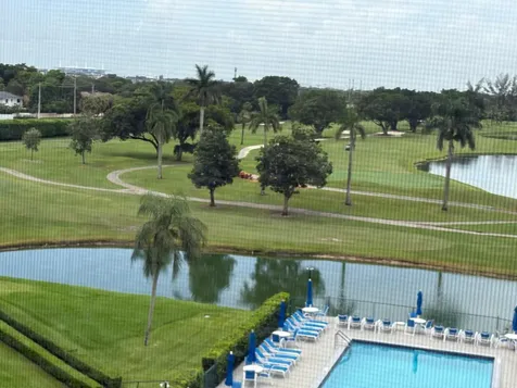 8900 Washington Boulevard Pembroke Pines FL 33025