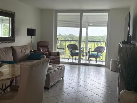 8900 Washington Boulevard Pembroke Pines FL 33025