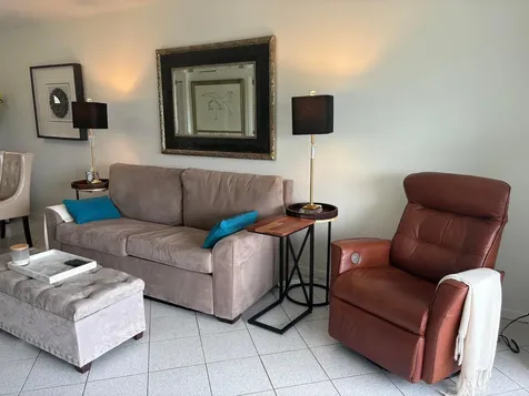 8900 Washington Boulevard Pembroke Pines FL 33025
