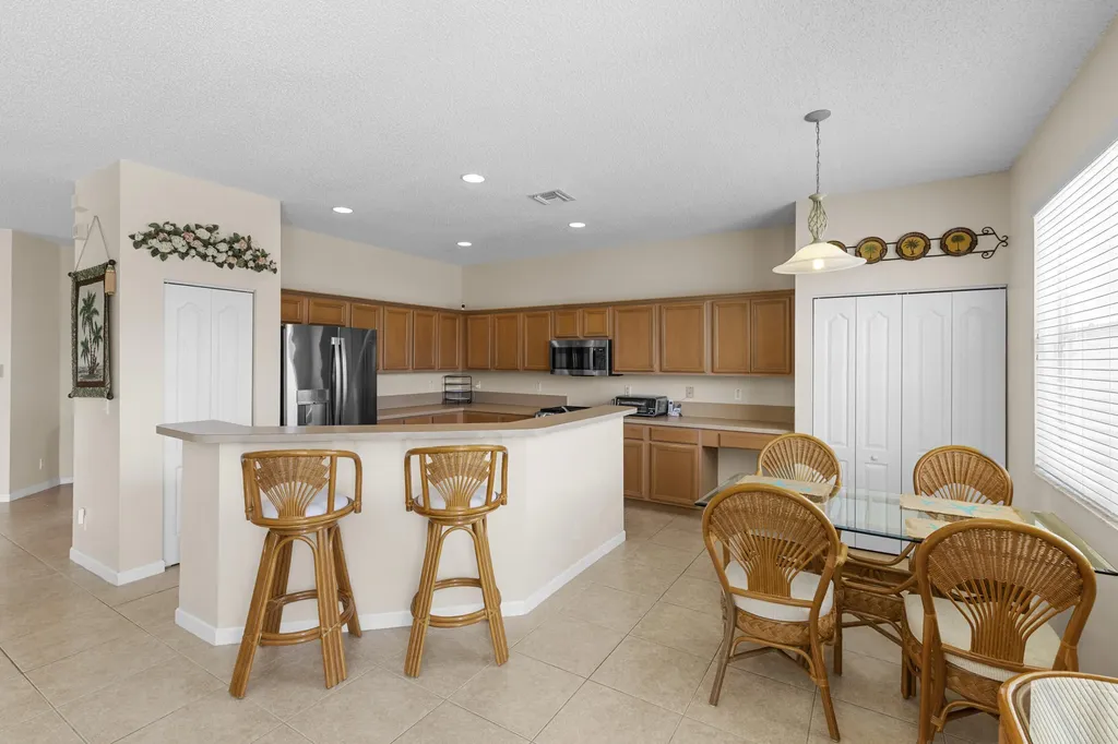 143 Hamilton Terrace Royal Palm Beach FL 33414
