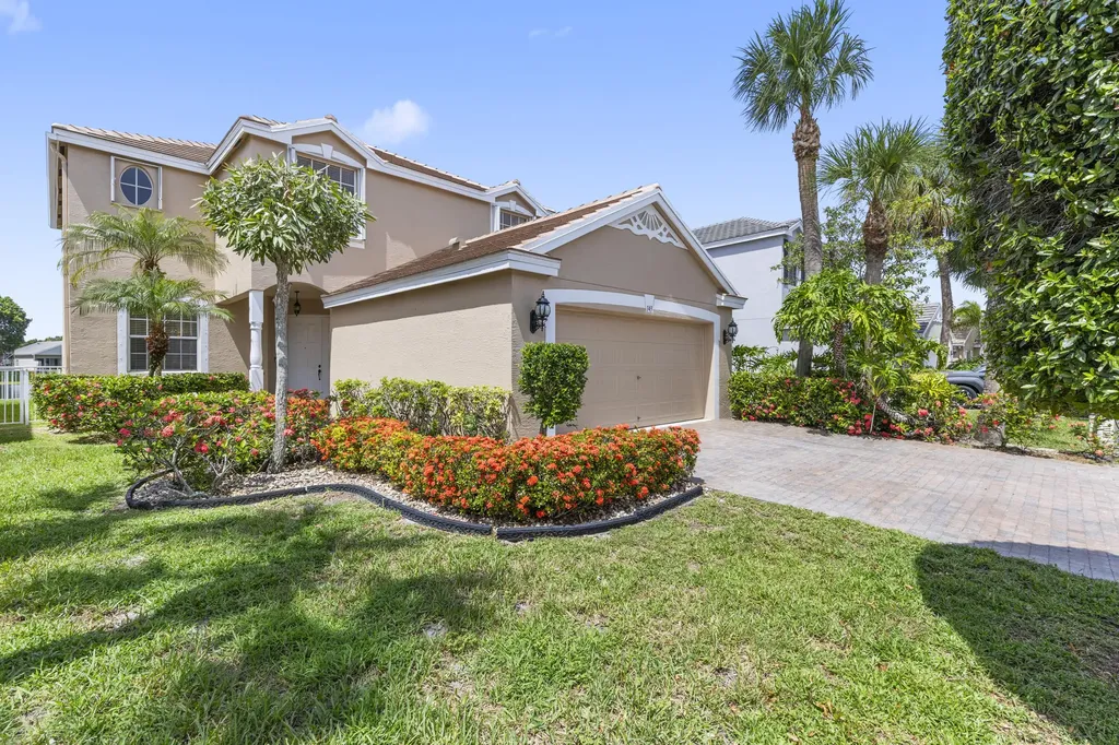 143 Hamilton Terrace Royal Palm Beach FL 33414