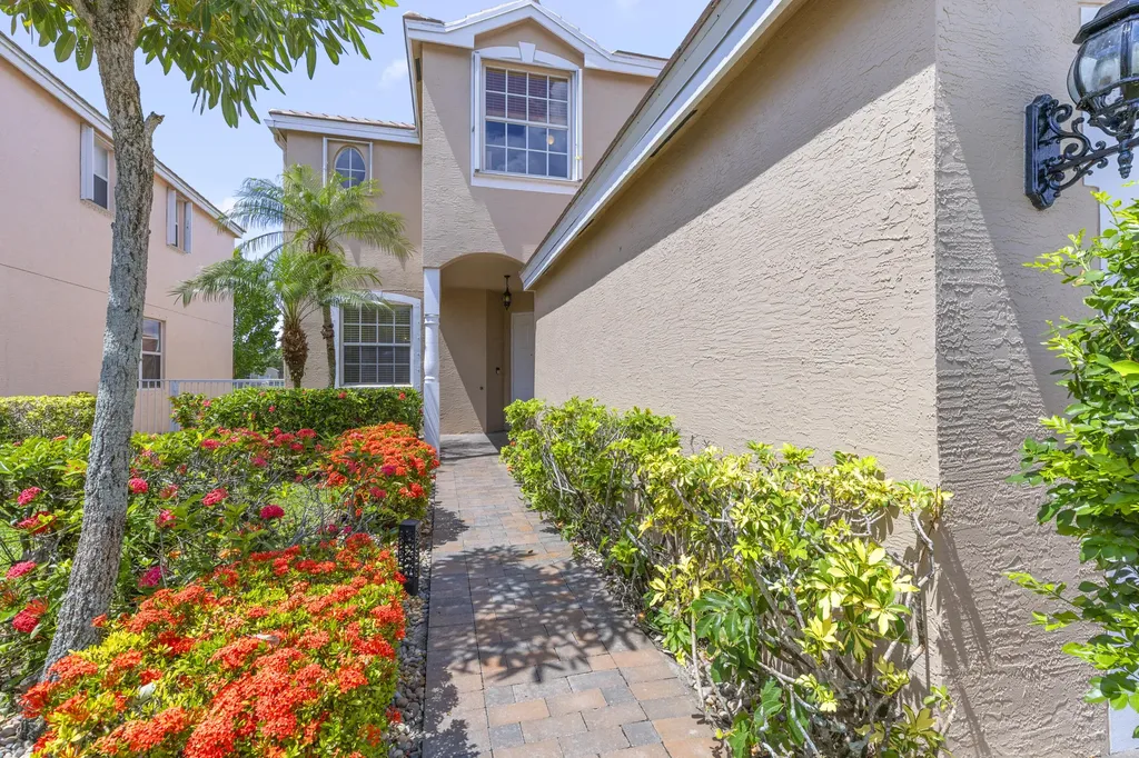 143 Hamilton Terrace Royal Palm Beach FL 33414