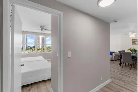 3300 NE 36th Street Fort Lauderdale FL 33308