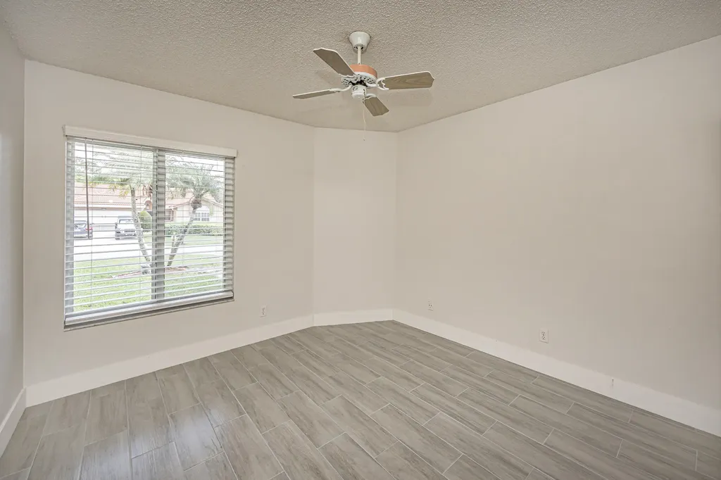 5148 Rosen Boulevard Boynton Beach FL 33472