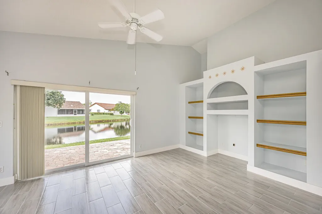5148 Rosen Boulevard Boynton Beach FL 33472
