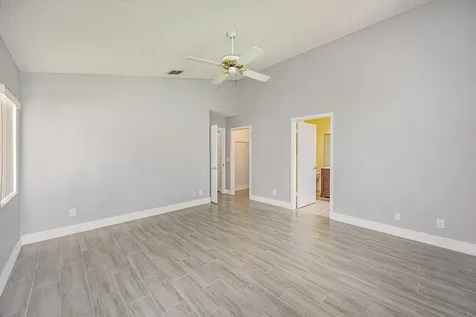 5148 Rosen Boulevard Boynton Beach FL 33472