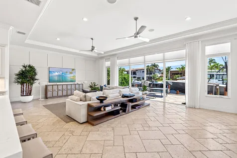 2320 NE 34th Court Lighthouse Point FL 33064