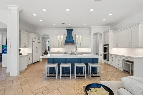 2320 NE 34th Court Lighthouse Point FL 33064