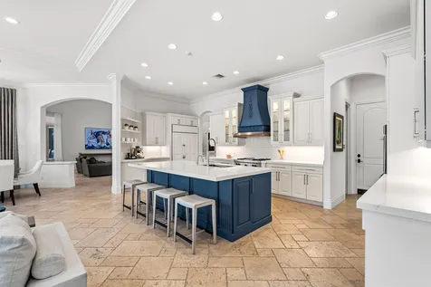 2320 NE 34th Court Lighthouse Point FL 33064