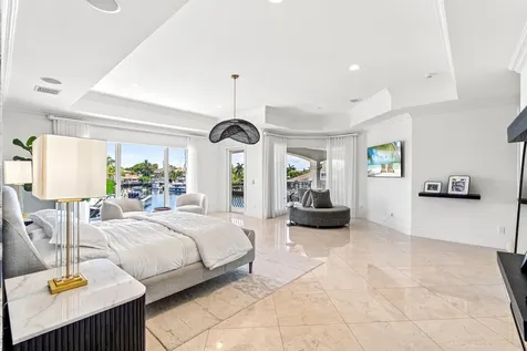 2320 NE 34th Court Lighthouse Point FL 33064