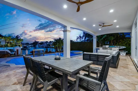 2320 NE 34th Court Lighthouse Point FL 33064