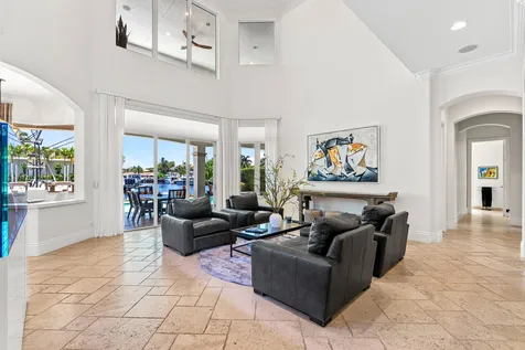 2320 NE 34th Court Lighthouse Point FL 33064