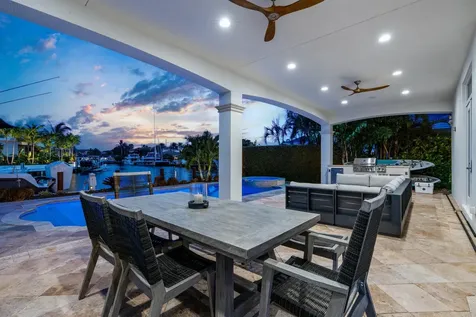 2320 NE 34th Court Lighthouse Point FL 33064