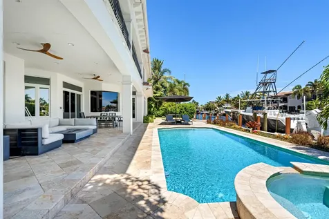 2320 NE 34th Court Lighthouse Point FL 33064