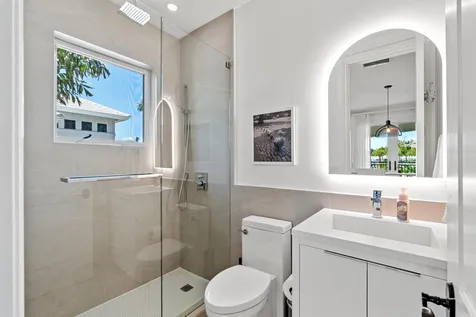 2320 NE 34th Court Lighthouse Point FL 33064