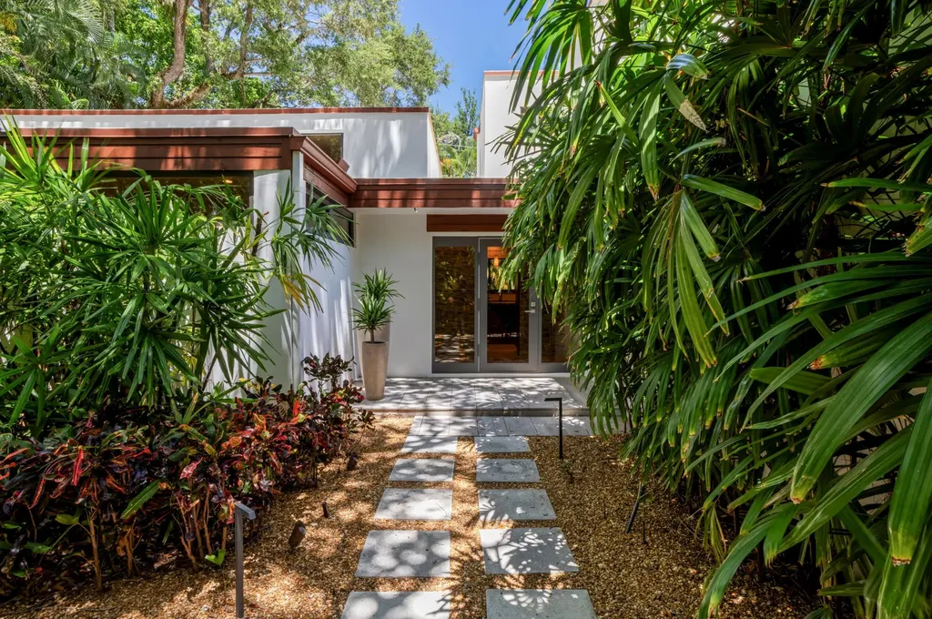 761 Aurelia Street Boca Raton FL 33486