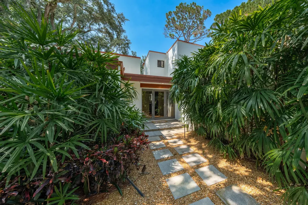 761 Aurelia Street Boca Raton FL 33486